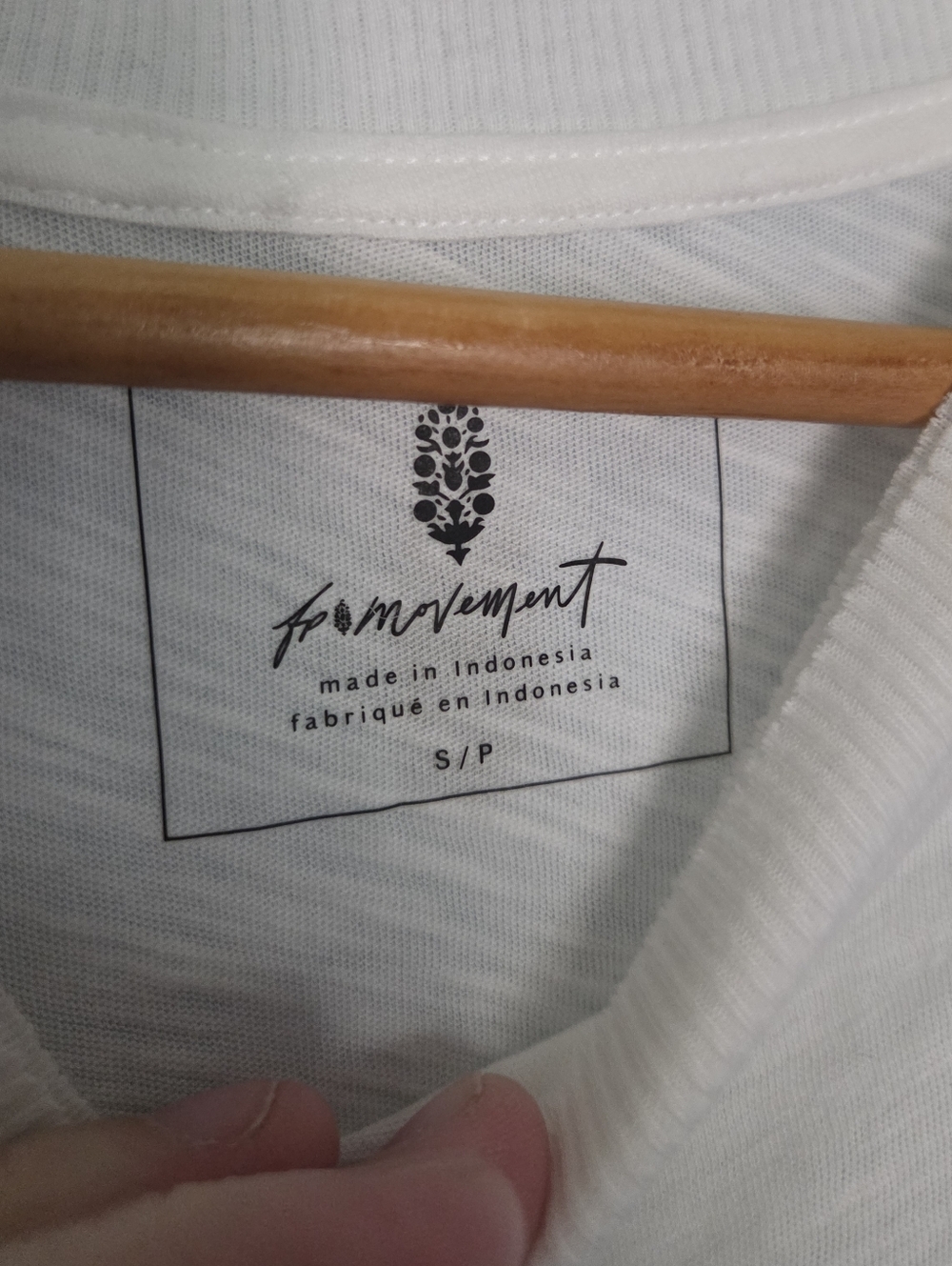 NWT Free People Movement White Workout Top Size S - Picture 6 of 8